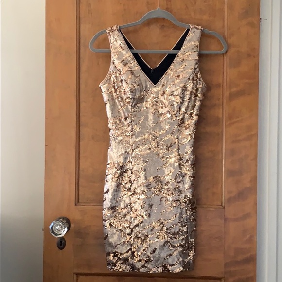 Alyce Paris Gold sequin formal dress - Picture 2 of 3